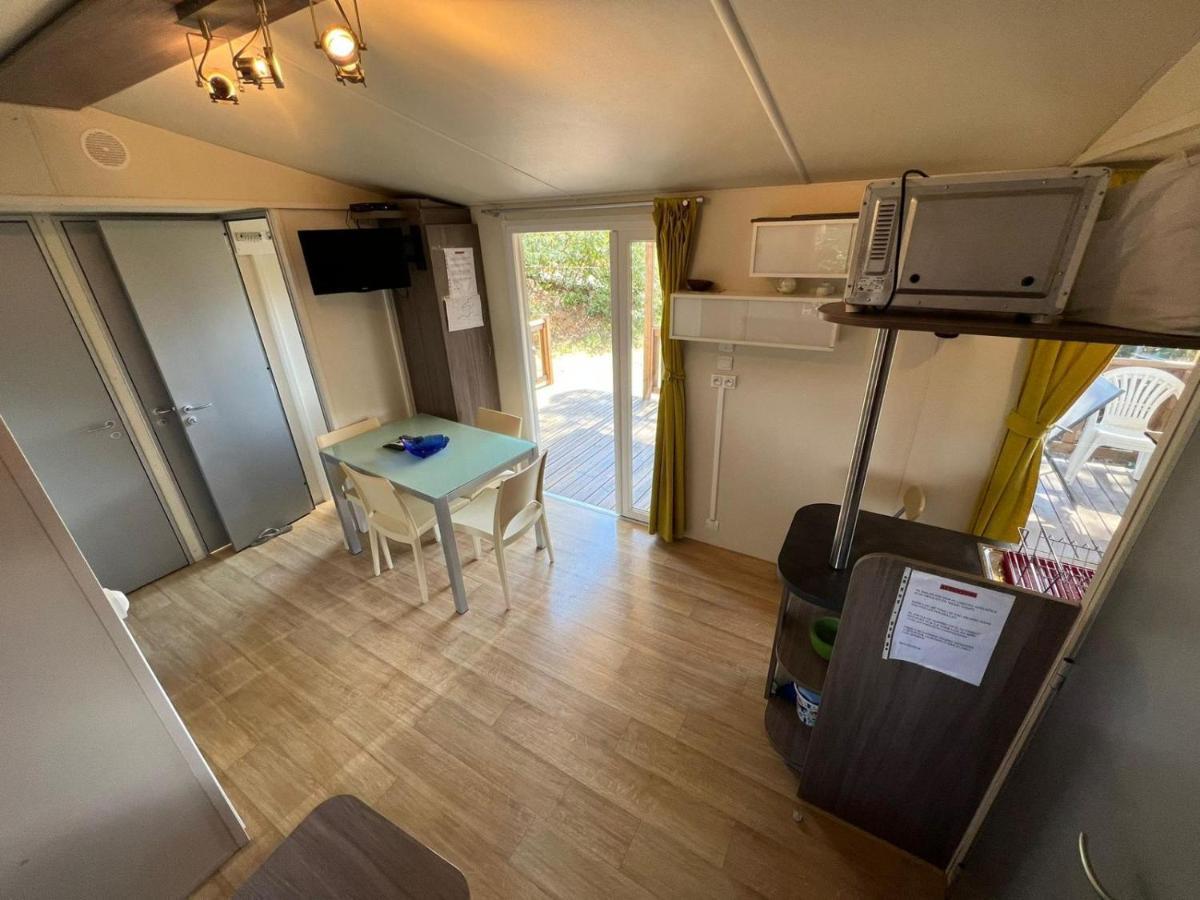 Bungalow Luxe 3 Chambres Surplombant Le Golf De St Tropez Gassin Buitenkant foto