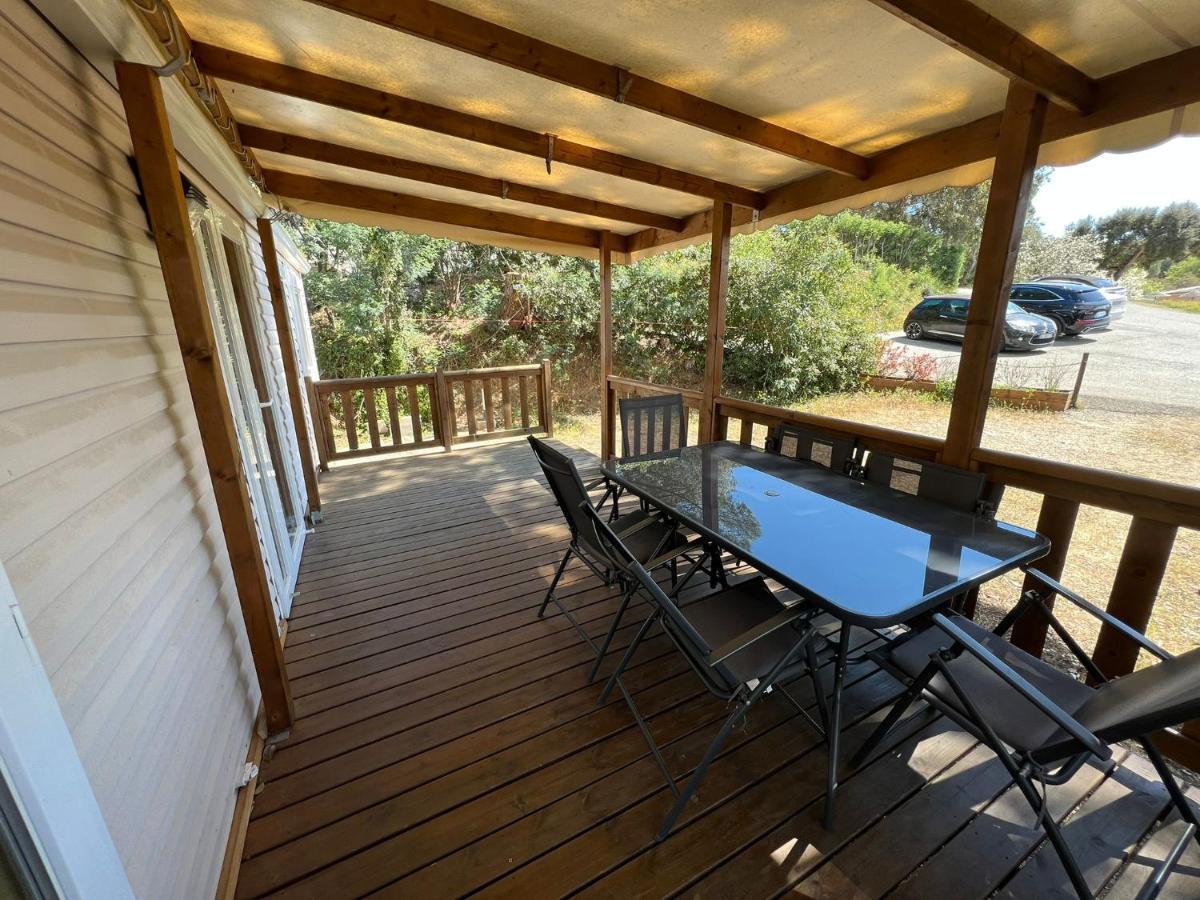 Bungalow Luxe 3 Chambres Surplombant Le Golf De St Tropez Gassin Buitenkant foto